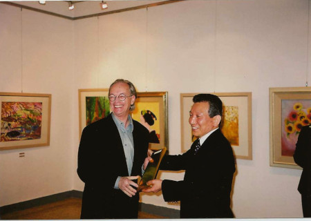 Jean-Yves Pelletier receiving a medal, from Korea Culture Art Research Institude, Asia Invitation Art Exhibition, Seoul, Korea ~ Ngan Siu Mui Art School