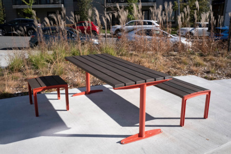 LaSalle Taishan Park inauguration, calligraphy design by Ngan Siu Mui