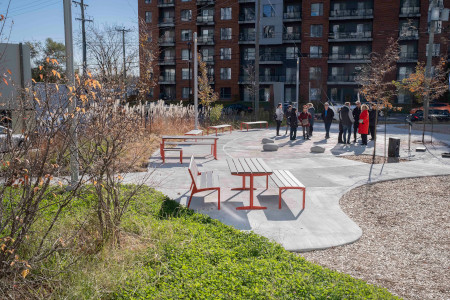 LaSalle Taishan Park inauguration, calligraphy design by Ngan Siu Mui