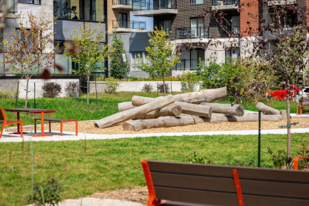 LaSalle Taishan Park inauguration, calligraphy design by Ngan Siu Mui